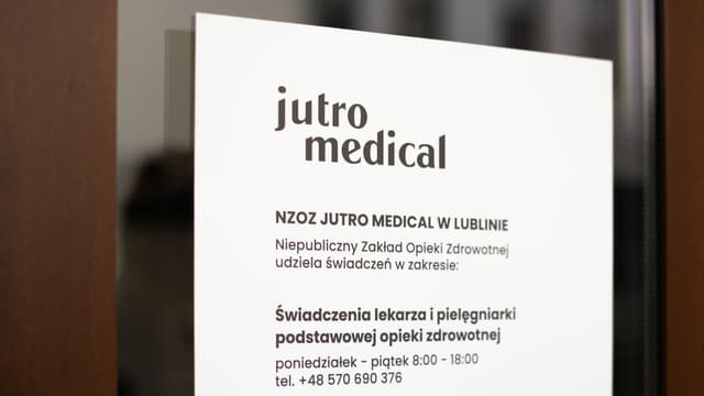 tablica przychodni jutro medical w lublinie chodźki 17